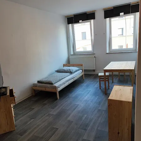 8 Budget Ideale Monteurzimmer Und Guenstige In Hof Stadtnaehe * Hof (Bavaria)